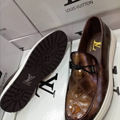 Louis Vuitton Men Shoe Sneakers